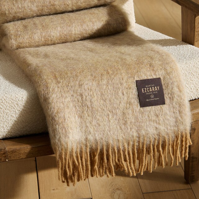 Manta decorativa mohair Diana Mantas Ezcaray