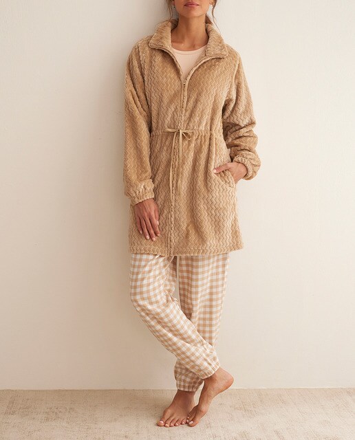 Bata de mujer con cremallera