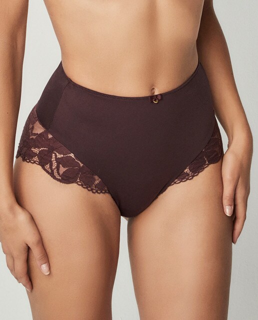 Braguita moldeadora muy alta