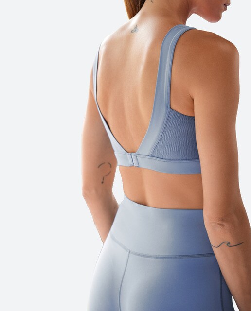 Sujetador de mujer deportivo con relleno extraíble