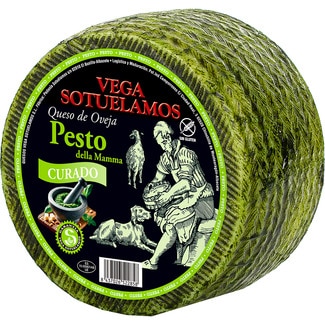 VEGA SOTUELAMOS queso curado de oveja al pesto peso aproximado pieza 3,5 kg