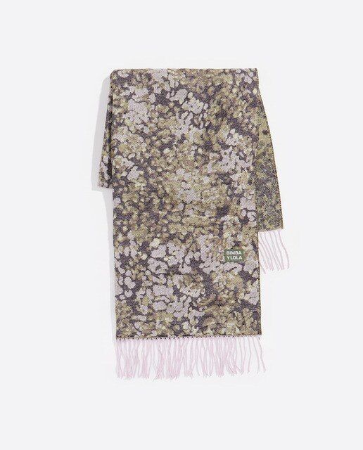 Chal de  mujer deleomimosa en jacquard.