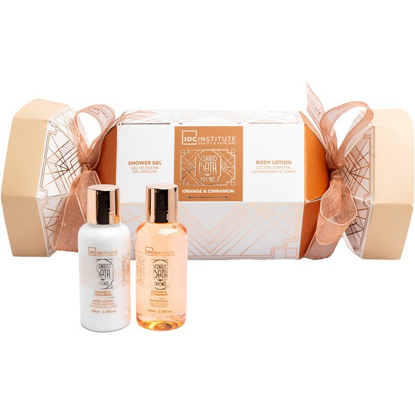 Estuche regalo con Organge & Cinnamon con gel de ducha y loción corporal