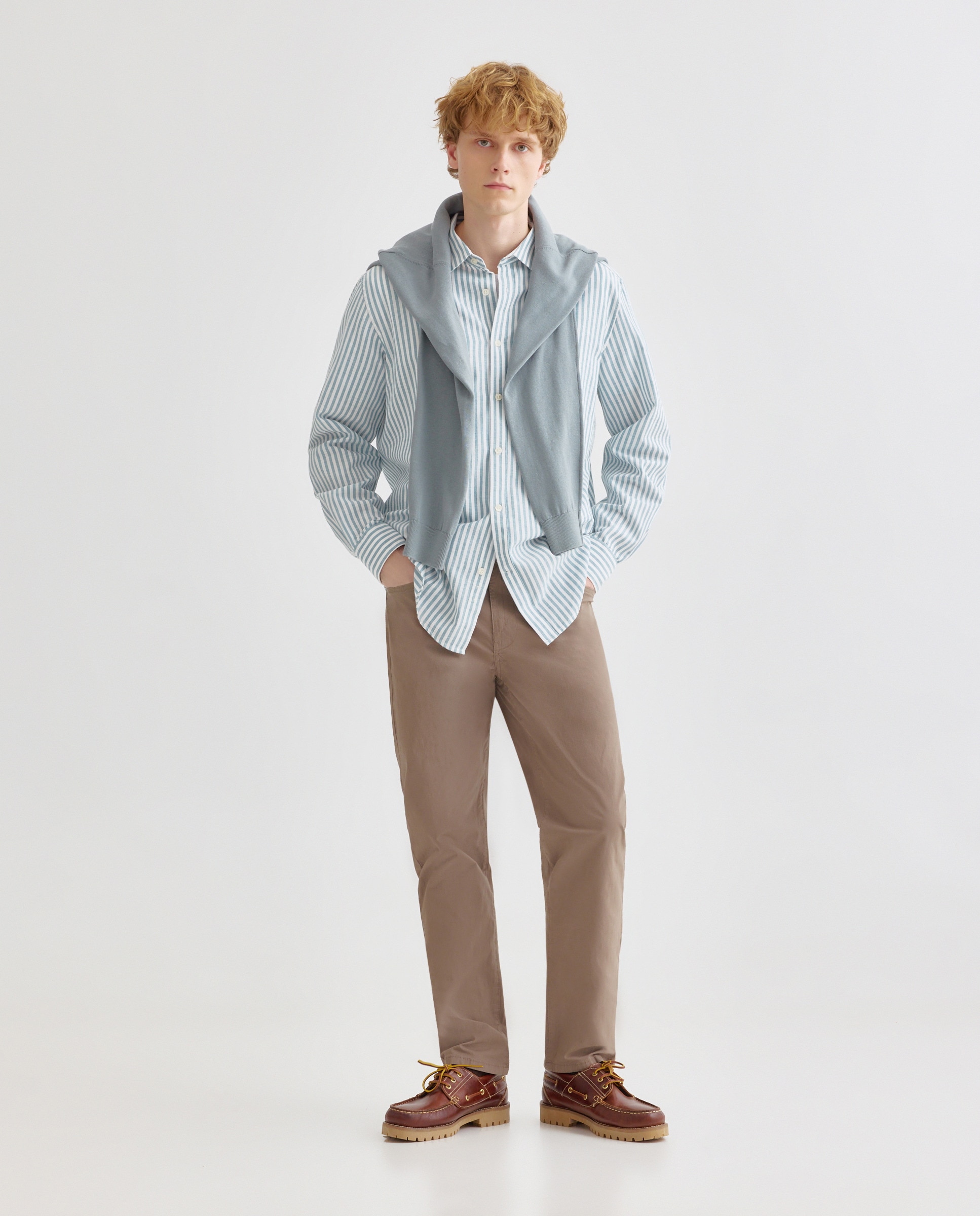 Imagen 0 de Pantalón hombre cinco bolsillos lavado regular fit