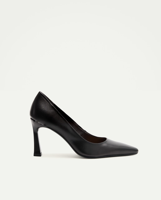 Latouche - Zapato tacón, salón alto.