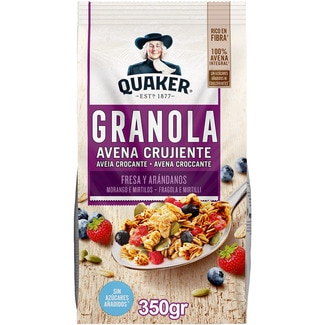 QUAKER muesli with crunchy oats, strawberry and cranberries 100% wholegrain oats container 350 g no added sugar