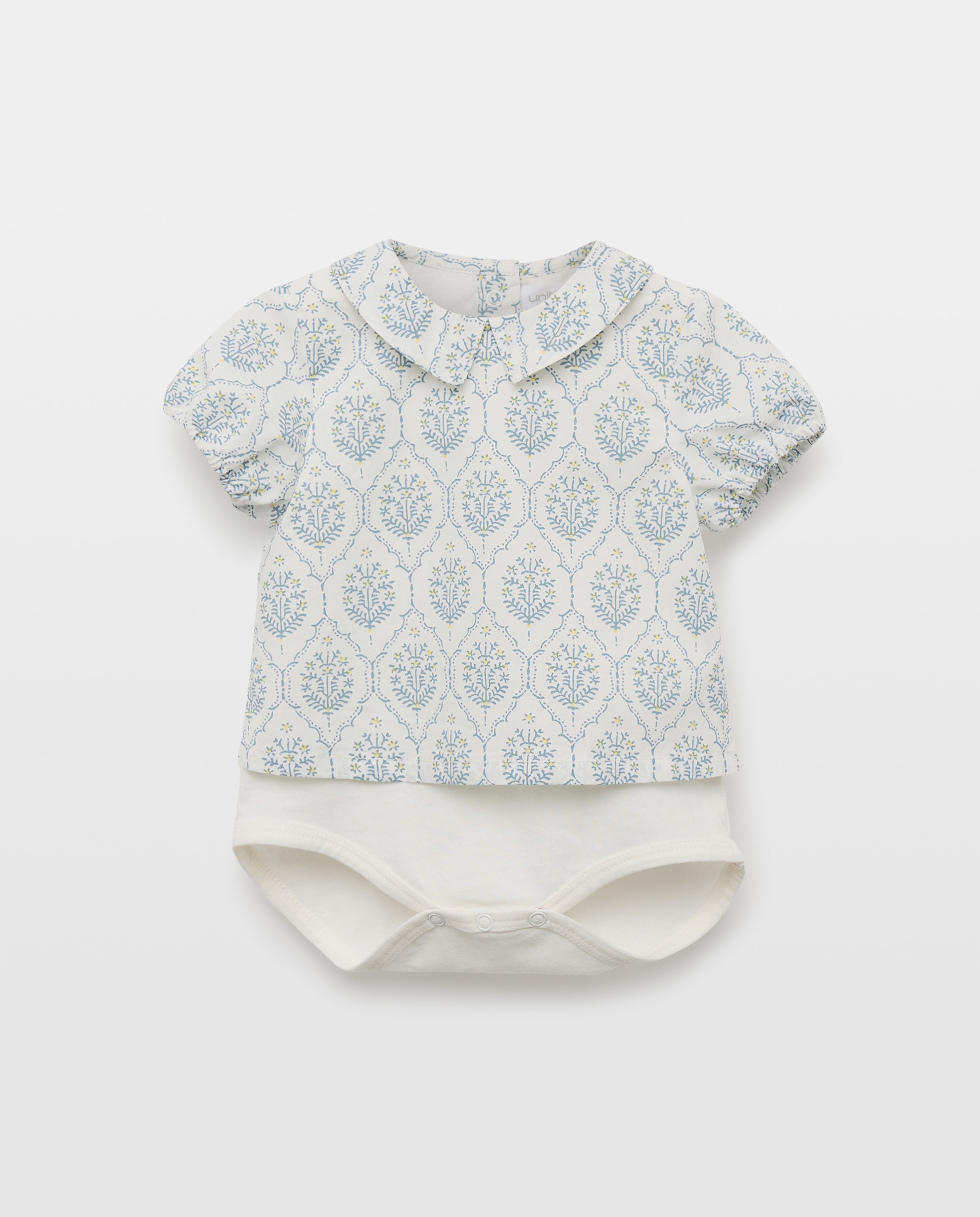 Imagen 0 de Blusa body de recién nacido manga corta flores sello