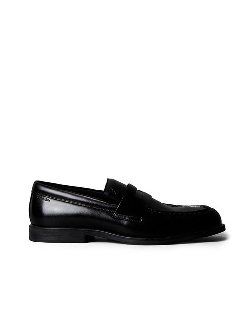 Calvin Klein - Mocasín Hombre en piel con logo.