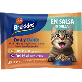 BREKKIES comida húmeda para gatos adultos Daily Delice pollo y pavo en salsa x 4 envase 85 g