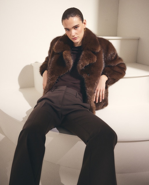 Woman El Corte Inglés - Chaquetón corto liso de mujer.