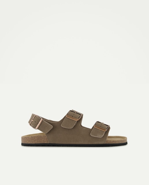 Green Coast - Sandalia hombre cerrada.