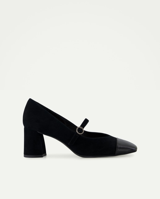 Latouche - Zapato tacón, mercedita pulsera.