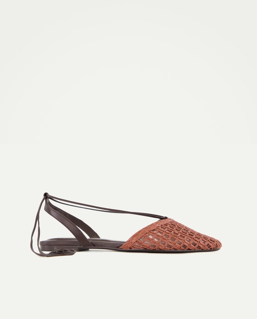 Tintoretto - Zapato plano destalonado de mujer con trenzado rafia.