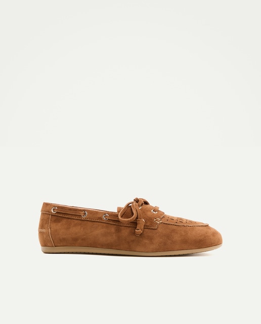 Latouche - Zapato plano, mocasin cordones liso.