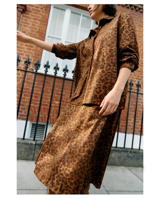 Couchel - Falda midi antelina estampada.