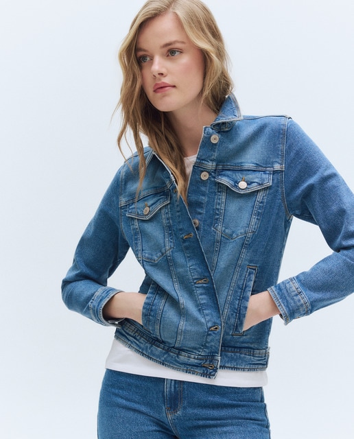 Easy Wear - Cazadora vaquera de mujer entallada.