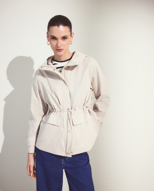 Woman El Corte Inglés - Parka corta de mujer.