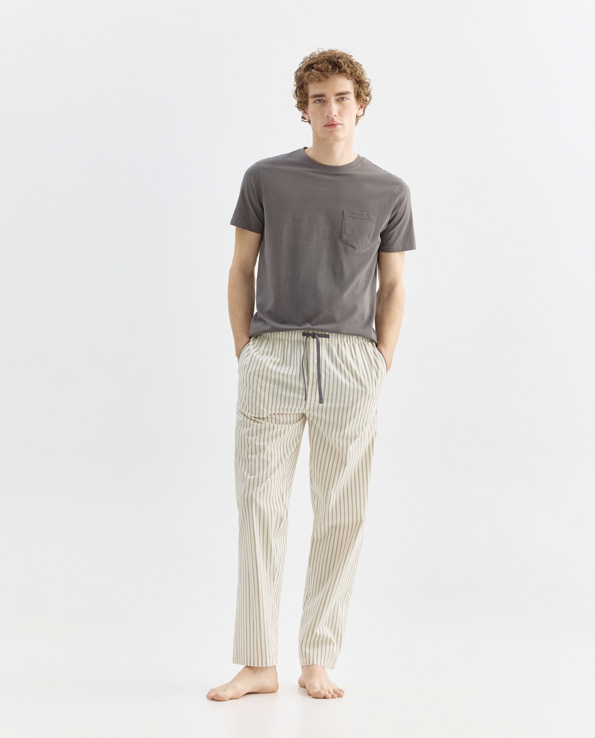 Imagen 0 de Pijama hombre combinado camiseta y  pantalón largo algodón