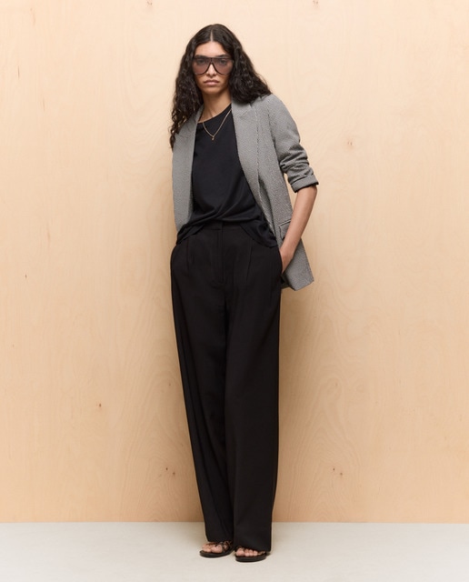 Easy Wear - Pantalón de mujer wide leg con pinzas.
