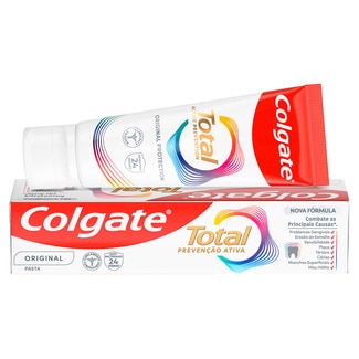 Colgate Pasta de Dentes Total Protecção Completa embalagem 75 ml