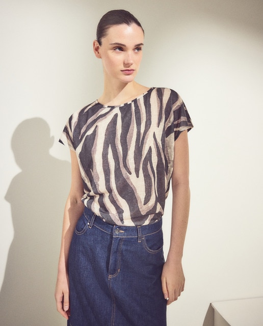 Woman El Corte Inglés - Camiseta de mujer de manga corta con estampado.