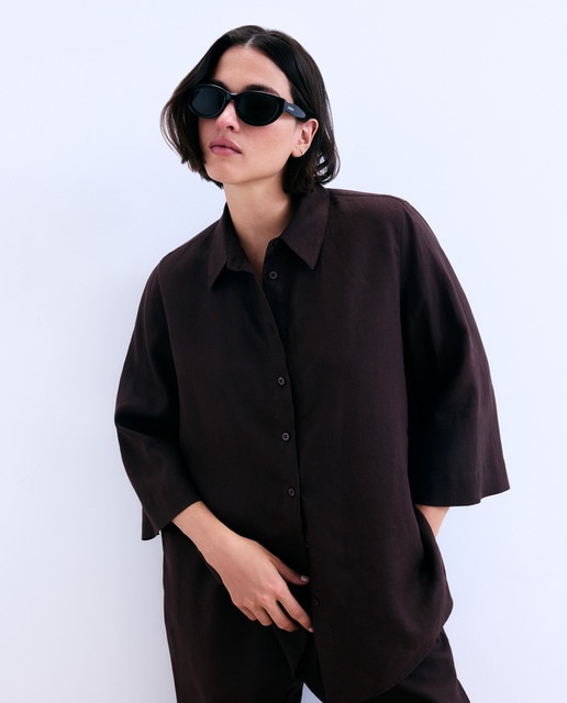 Couchel - Blusa de mujer lino abierta lisa.