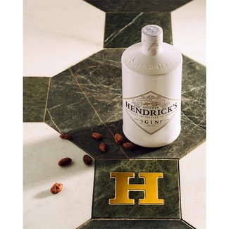 Ginebra escocesa Another con azahar y cacao botella 70 cl - Hendrick's