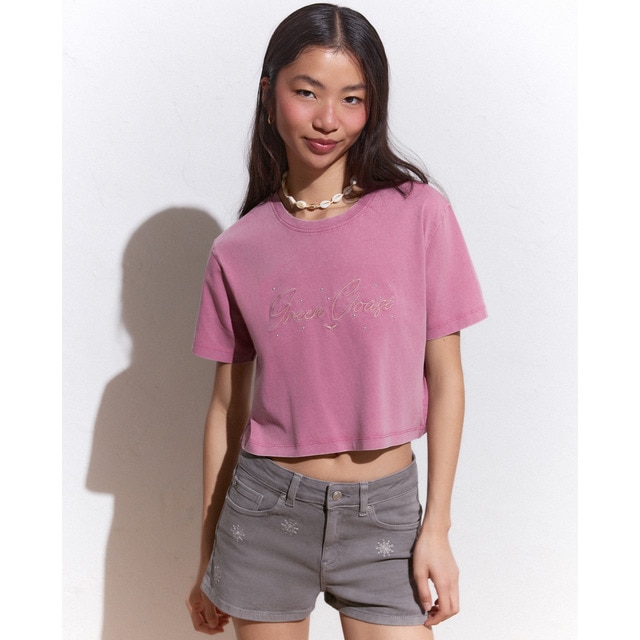Green Coast - Camiseta de mujer efecto lavado con bordado y tachas.