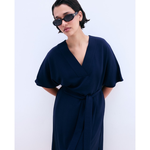 Couchel - Vestido de manga corta midi camisero.