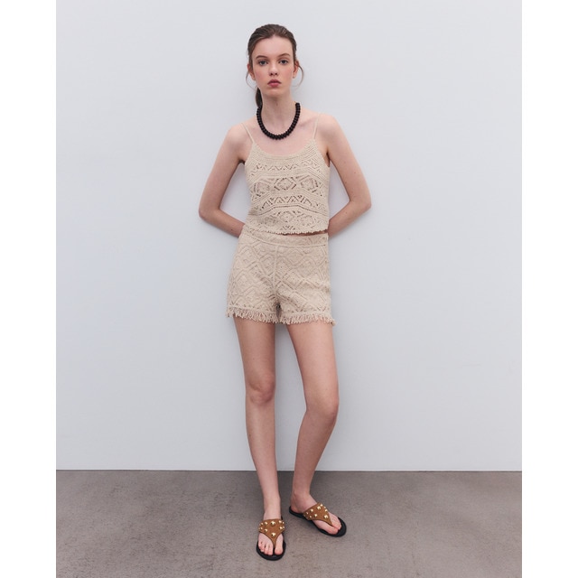 Tintoretto - Short de mujer de crochet con flecos.