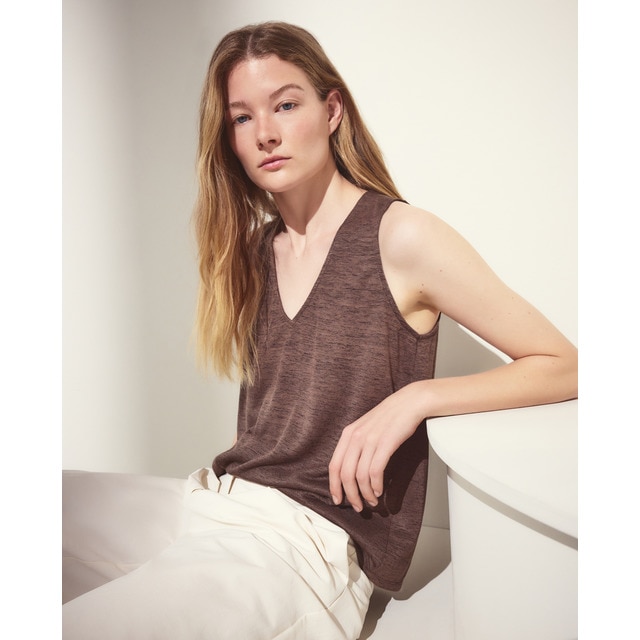 Woman El Corte Inglés - Camiseta sin mangas lisa de mujer.