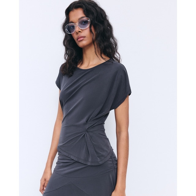 Tintoretto - Camiseta de mujer nudo lateral.